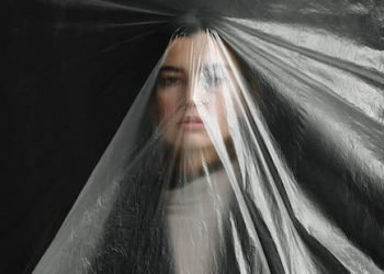 Reescribiendo la historia de las mujeres en arte y literatura: Cultura y femineidad